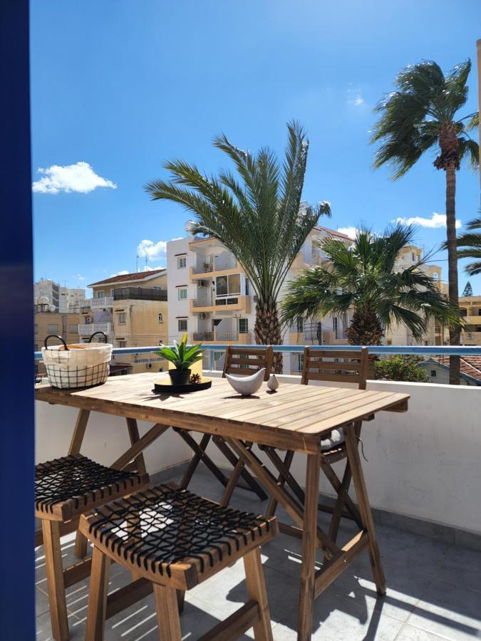 Frida'S Cozy Two Bedroom Apt Larnaca Exterior photo